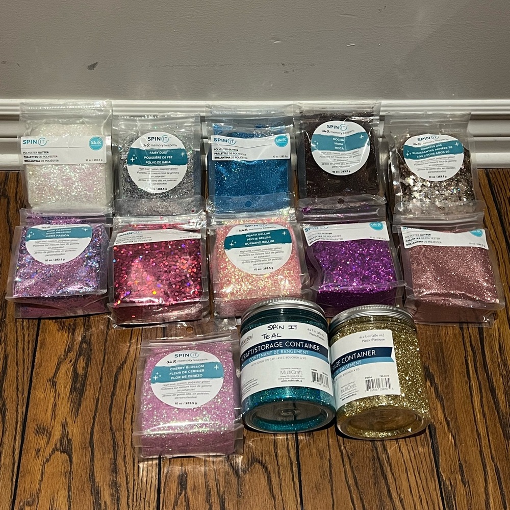 We R Memory Keepers SPIN IT POLYESTER GLITTER 5 NEW 8 used once-Craft Glitter